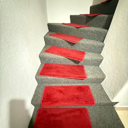 Private In The Villa, Near Station Pensjonat