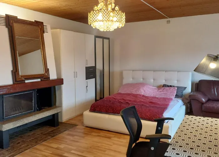 Casa de hóspedes Private In The Villa, Near Station Bolligen