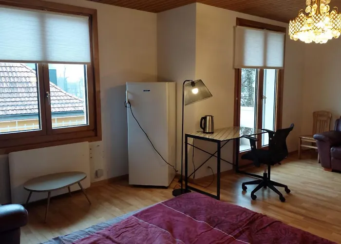 Private In The Villa, Near Station Penzion
